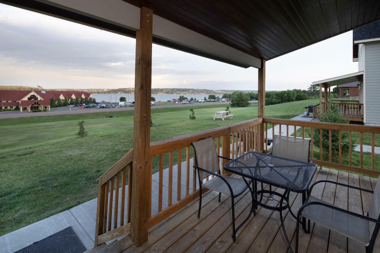 Arrowwood Resort At Cedar Shore Oacoma Exterior foto